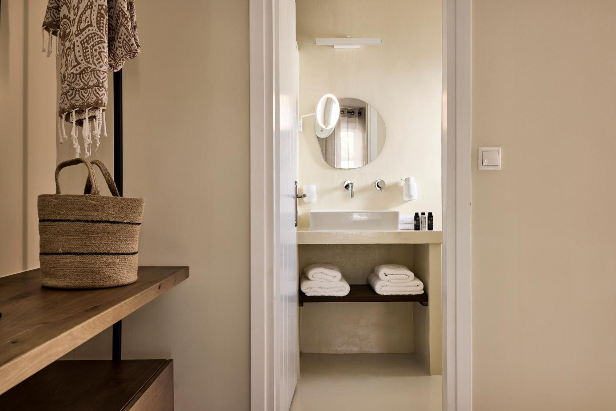 Suite Júnior com Vista Jardim