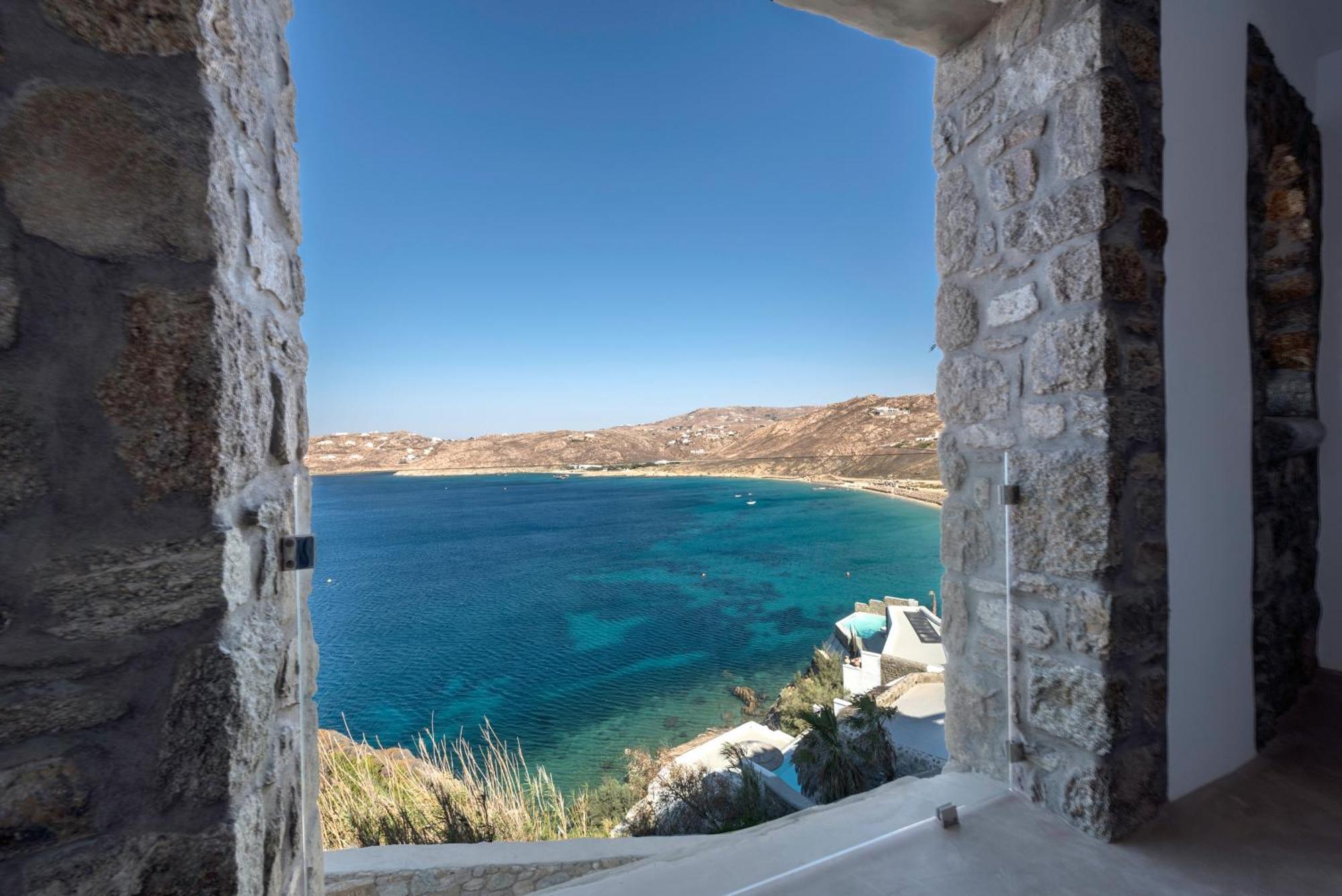 Deluxe Suite Sea View