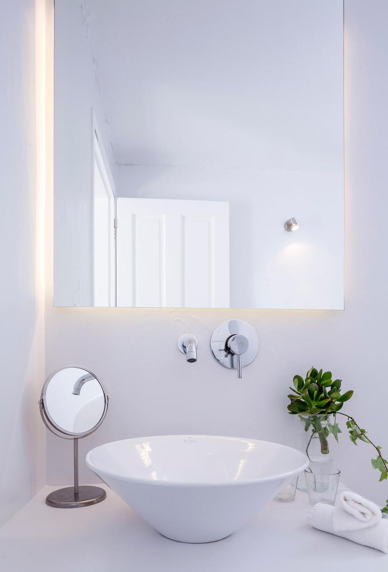 Suite de 1 dormitorio con vistas al mar y bañera de hidromasaje