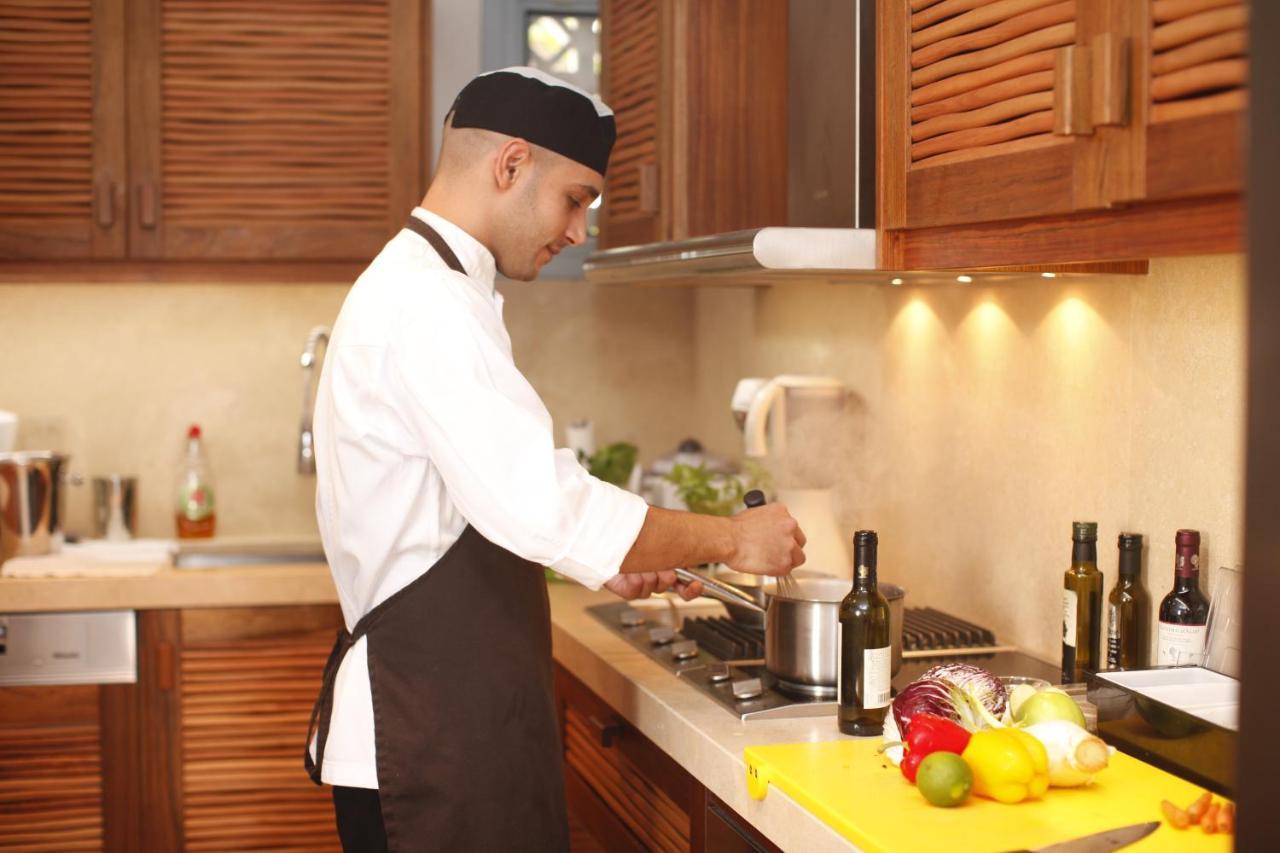 Waterfront Suite with Private Whirlpool (350 meters from the main hotel)