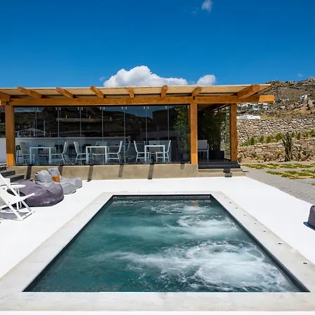 Bianco A Nero Mykonos-3