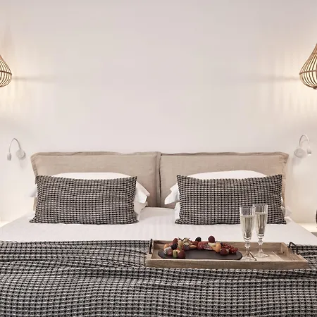 Mykonos Bliss - Cozy Suites, Adults Only Hotel-2